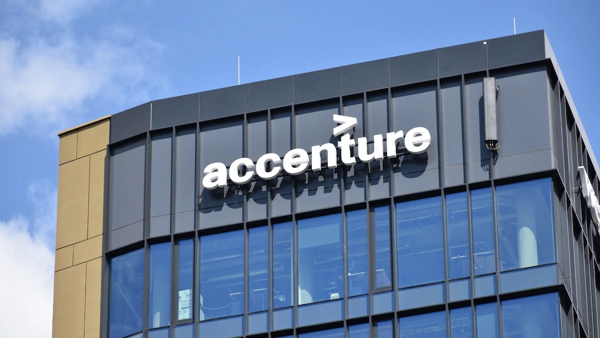 Read more about the article Accenture acquires Mindcurv, Jixie, The Lumery 