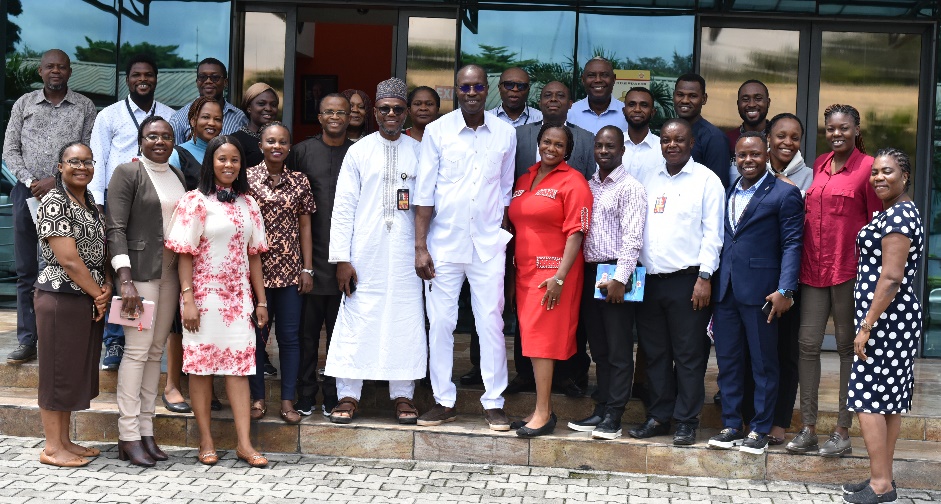 Read more about the article 12 professors, 15 others inducted into Shell sabbatical, research positions